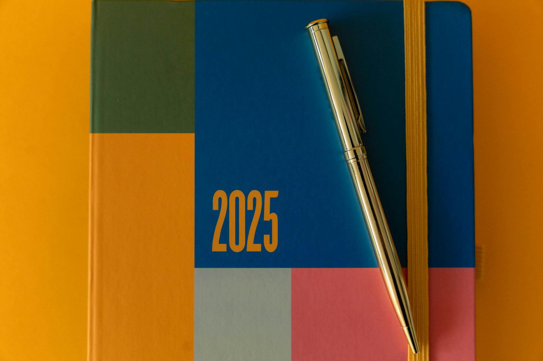 Budżet Bełchatów 2025: Nadwyżka, Oświata i Transport na Celowniku